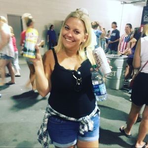Meet your Posher, Erica